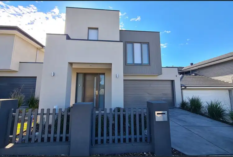 26 Barkers Crescent