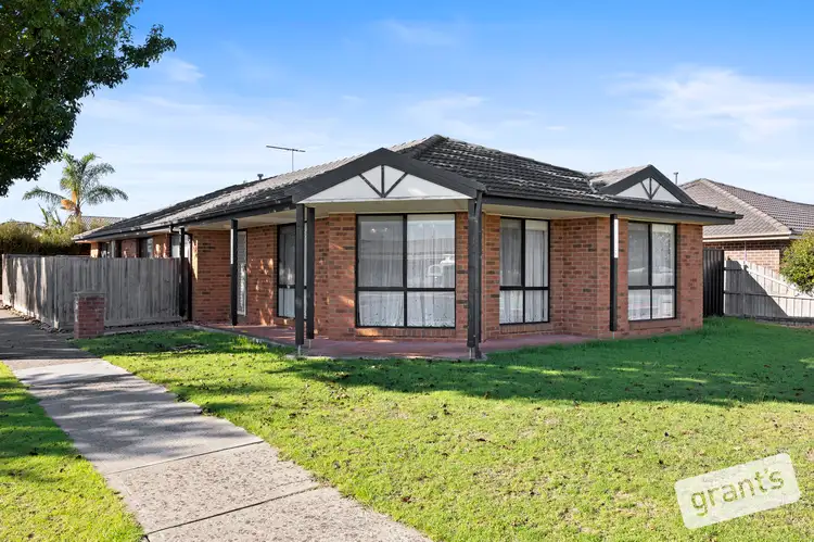 6 Terri-Ester Drive