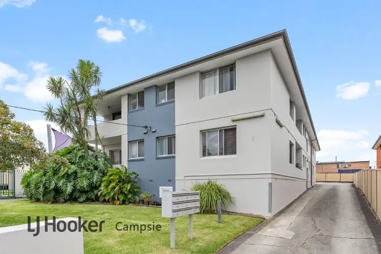 2 Denman Avenue
