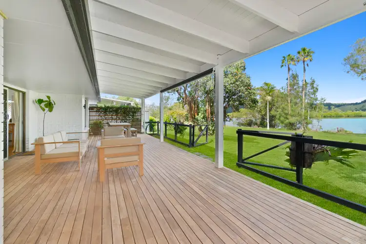 Main view of Homely semi-detached listing, 1/122 Jacaranda Avenue, Tweed Heads West NSW 2485