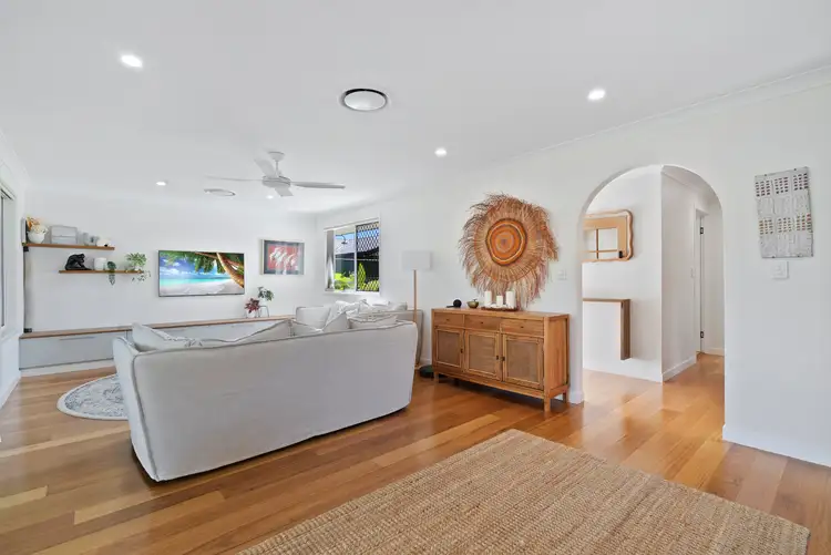 Fourth view of Homely semi-detached listing, 1/122 Jacaranda Avenue, Tweed Heads West NSW 2485