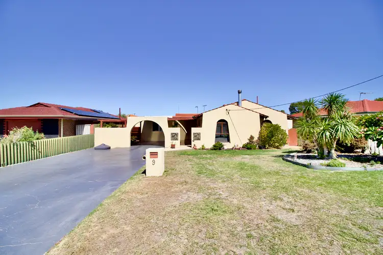 9 Palamuna Court, Hillman WA 6168
