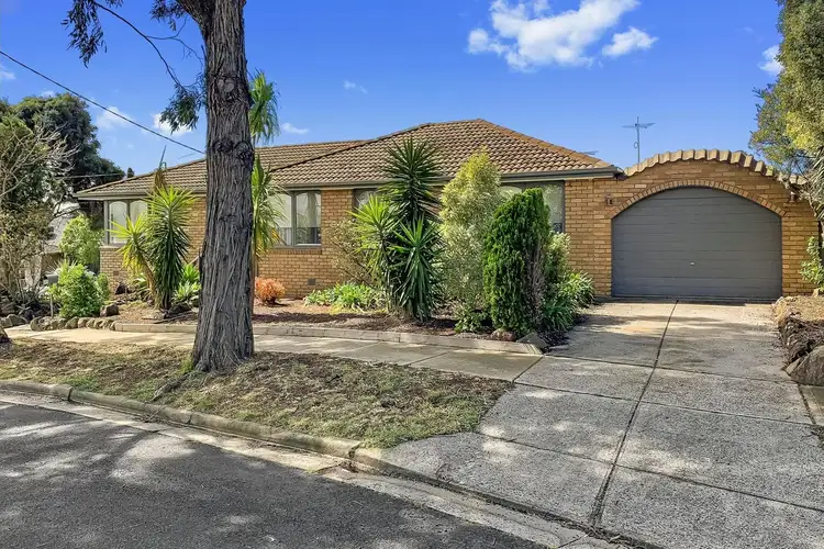 24 Wiltshire Road, Gladstone Park VIC 3043