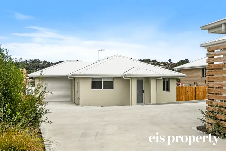 2/22 Home Avenue, Blackmans Bay TAS 7052
