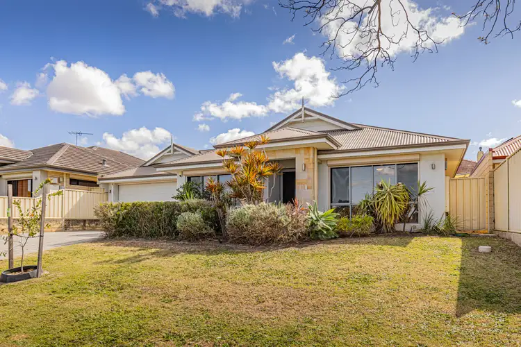 8 Burlington Street, St James WA 6102