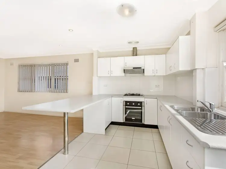Third view of Homely apartment listing, 5/12 Brittain Crescent, Hillsdale NSW 2036