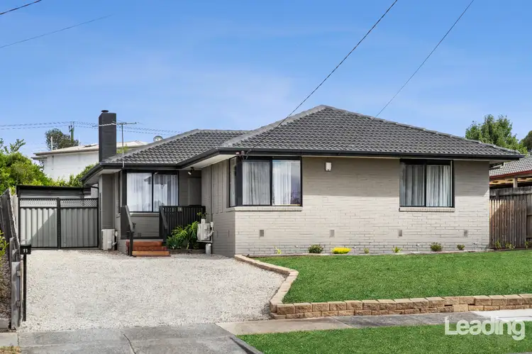 11 Dobell Avenue, Sunbury VIC 3429