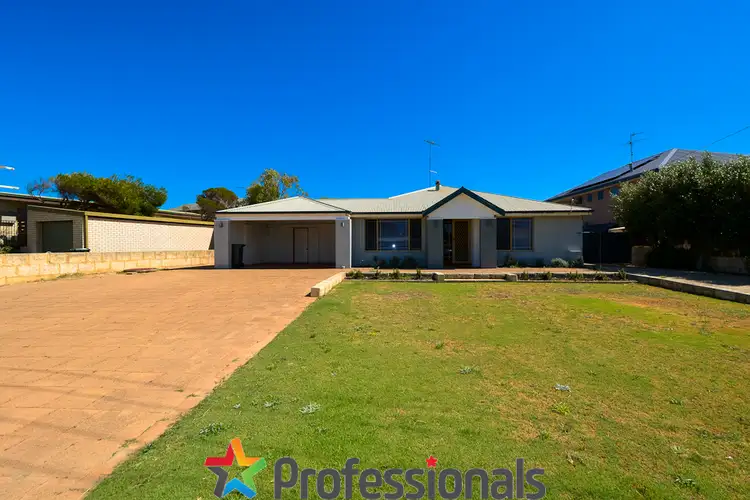 Fourth view of Homely house listing, 2 Jannali Way, San Remo WA 6210