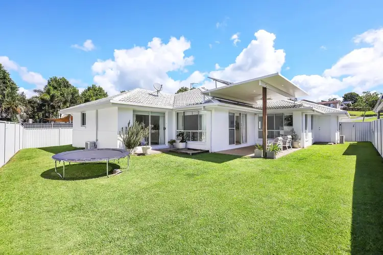 8 Drift Away Court, Robina QLD 4226
