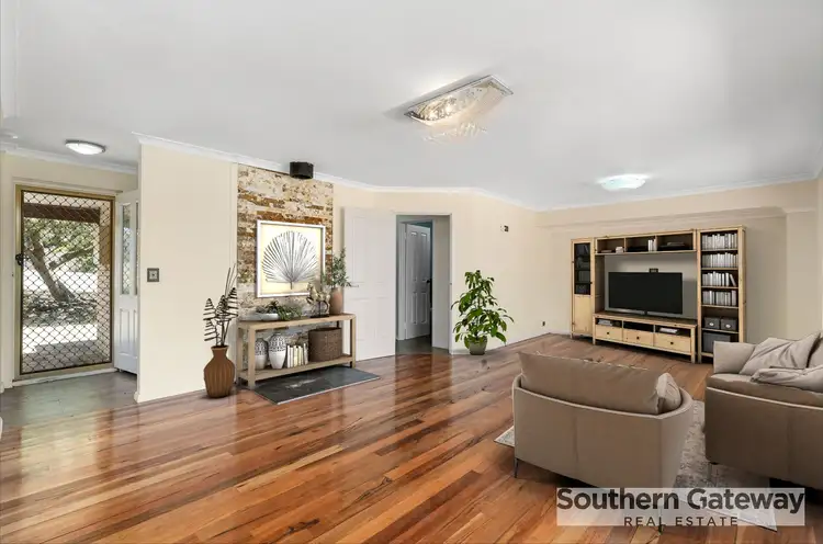 Main view of Homely house listing, 31 Newstead Crescent, Parmelia WA 6167