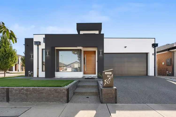 10 Salvia Street, Mickleham VIC 3064
