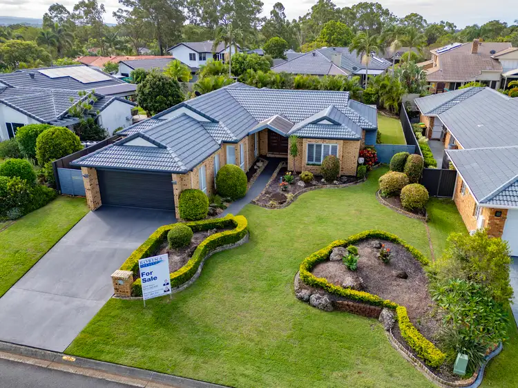 11 Doncaster Court