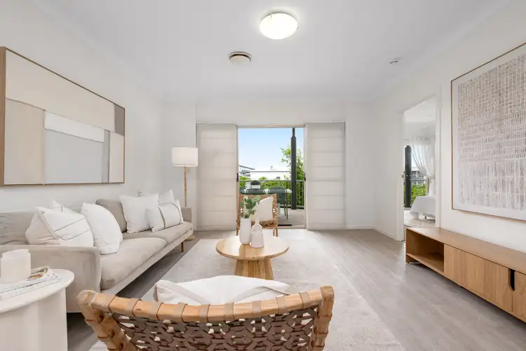 Second view of Homely unit listing, 5/102 Racecourse Rd, Ascot QLD 4007