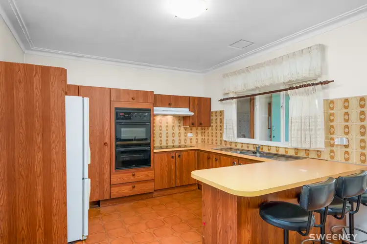 Sixth view of Homely house listing, 2 Ginifer Avenue, Altona North VIC 3025