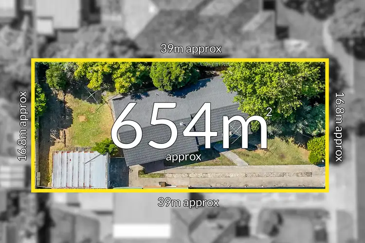 Second view of Homely house listing, 10 Milton Crescent, Mulgrave VIC 3170