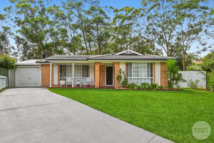 6 Patterson Close