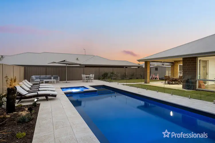 32 Goldsworthy Loop, Dawesville WA 6211