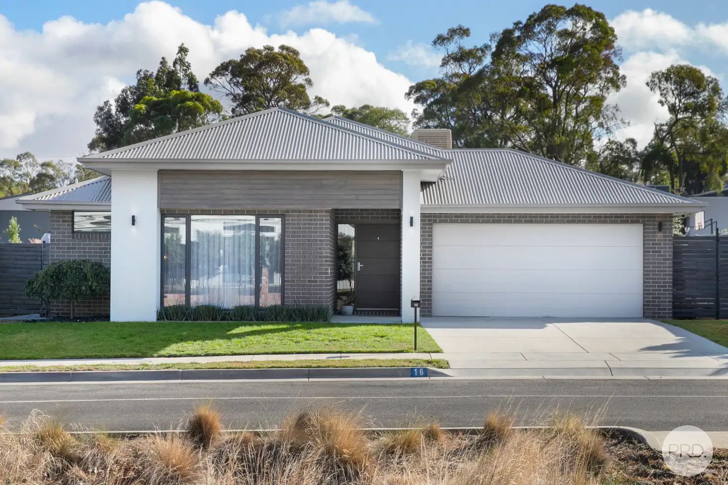 Main view of Homely house listing, 16 Boyd Court, Canadian VIC 3350