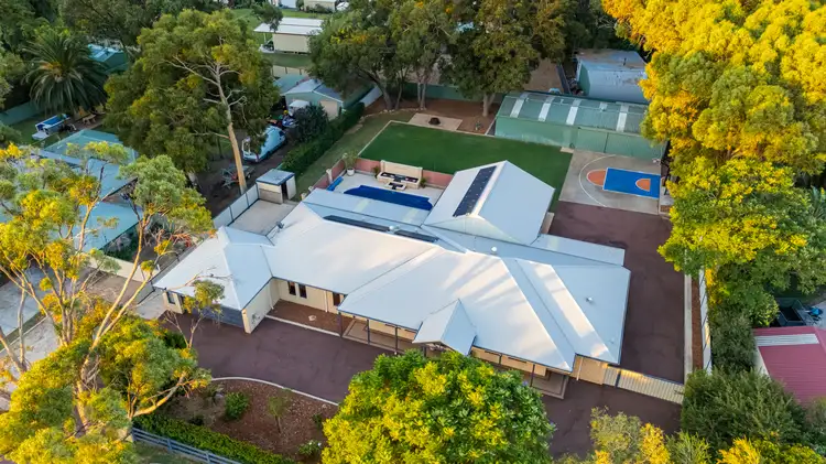 6 Exchequer Avenue, Greenfields WA 6210