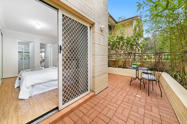 Main view of Homely unit listing, 4/37-39 Sherbrook Road, Hornsby NSW 2077