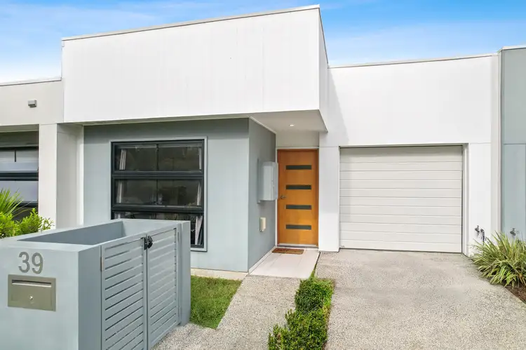 39 Eclipse Crescent, Burpengary East QLD 4505