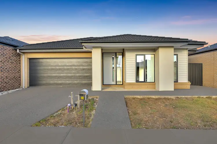 33 Mangosteen Drive,, Truganina VIC 3029