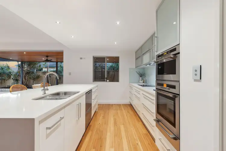 Fourth view of Homely townhouse listing, 6/15 Macleod Road, Applecross WA 6153