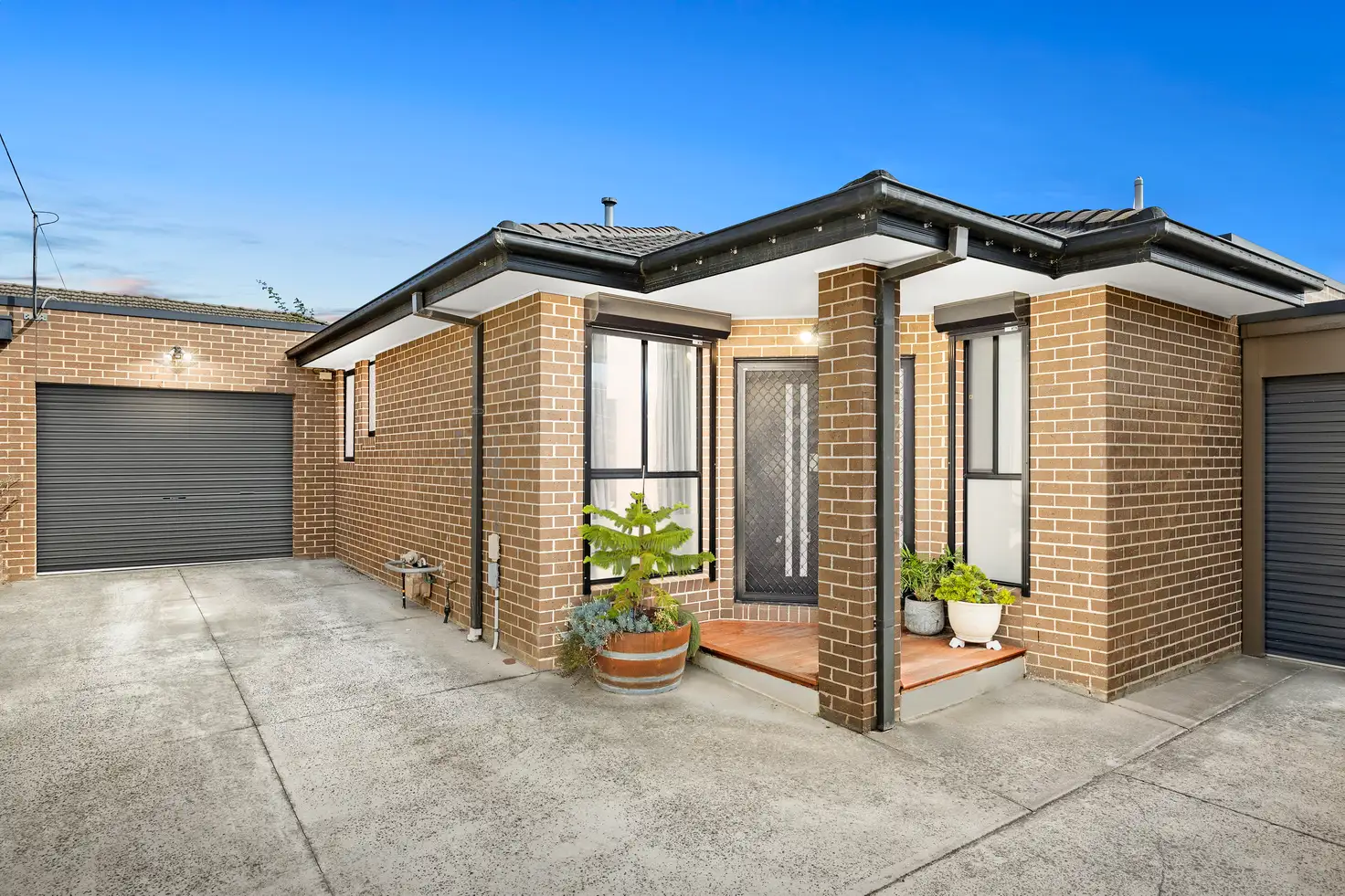 Main view of Homely unit listing, 2/1522 Heatherton Road, Dandenong VIC 3175