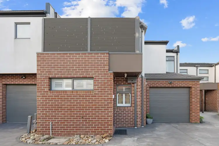 Second view of Homely townhouse listing, 2/15 Oliver Court, Fawkner VIC 3060