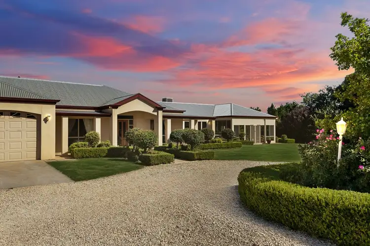 88 Woolston Road, Berri SA 5343