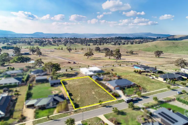 51 Donovans Way, Mansfield VIC 3722