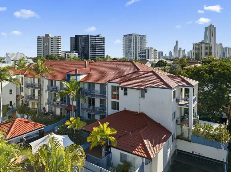 7-15 Monte Carlo Avenue