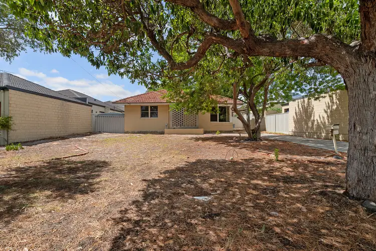20 Deering Street, Westminster WA 6061