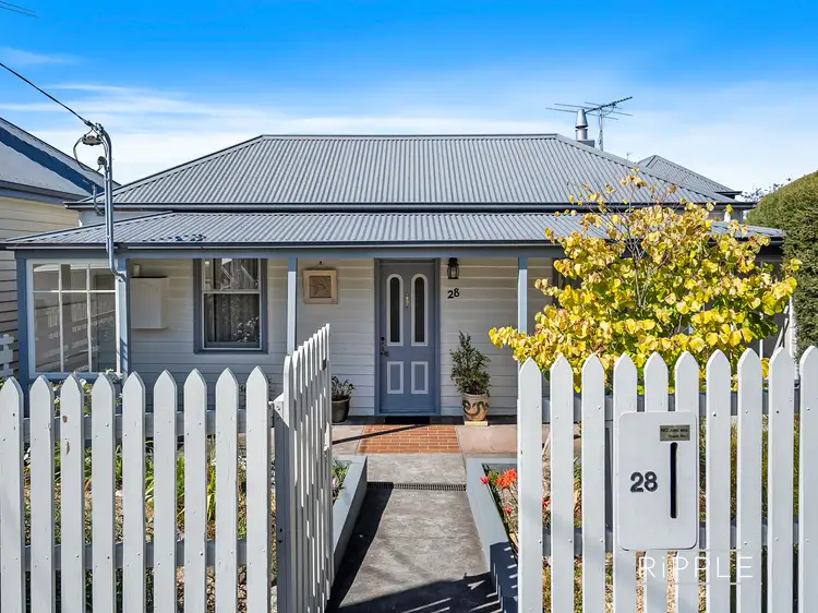 28 Lansdowne Crescent, West Hobart TAS 7000