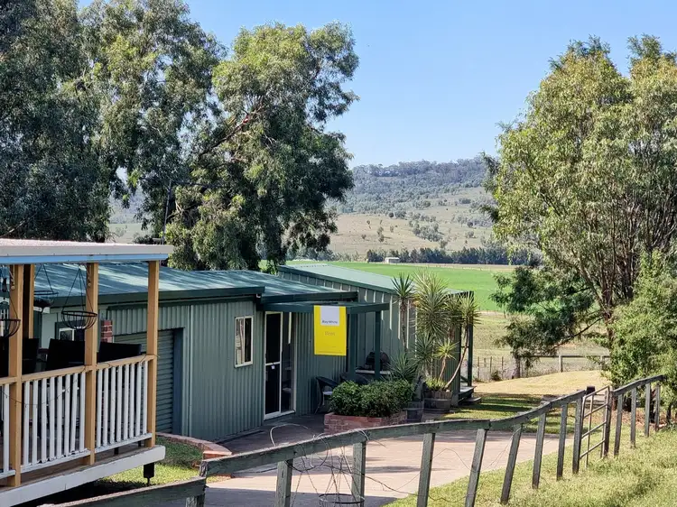 2/32 Pagan Street, Singleton NSW 2330