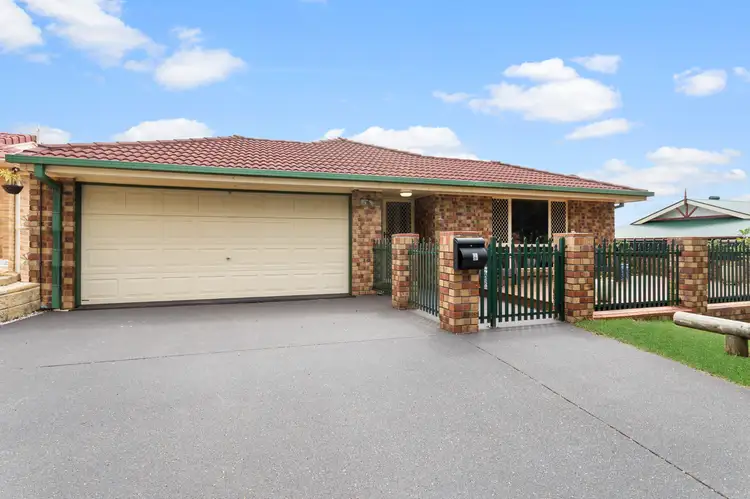 9 Waterdown Close
