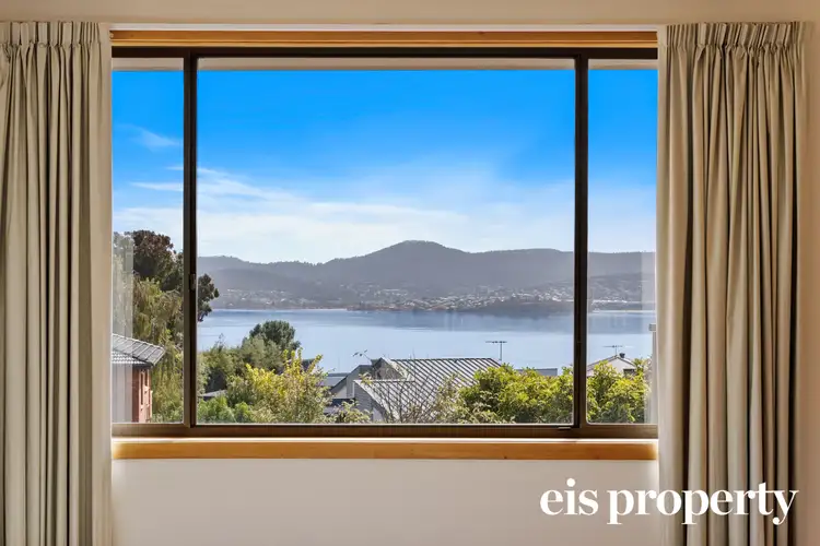 Main view of Homely unit listing, 1/11 Tiersen Place, Sandy Bay TAS 7005