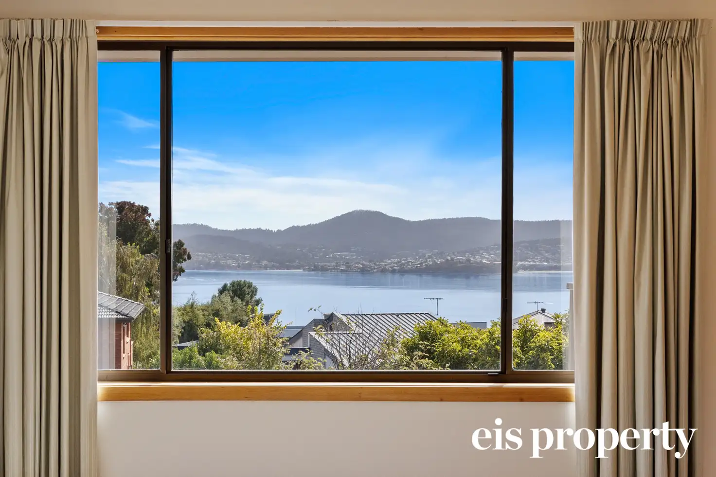 Main view of Homely unit listing, 1/11 Tiersen Place, Sandy Bay TAS 7005