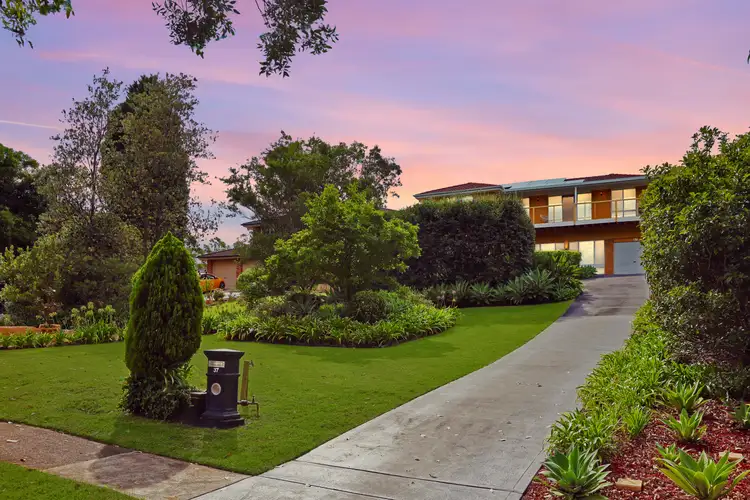 37 Forester Crescent