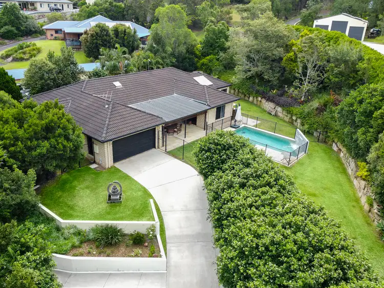 8 Sundown Court, Cashmere QLD 4500