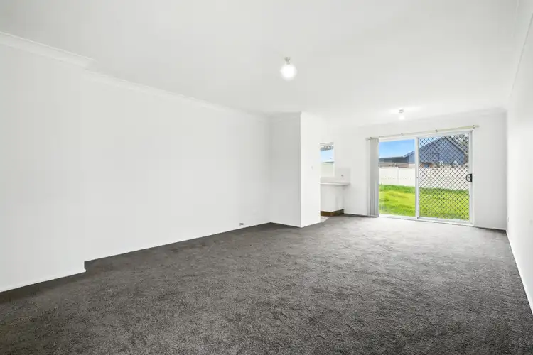 12 Bulbul Avenue, Green Valley NSW 2168