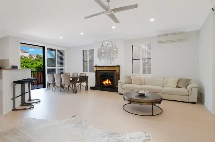 Fourth view of Homely townhouse listing, 1/19 Jubilee Avenue, Broadbeach QLD 4218