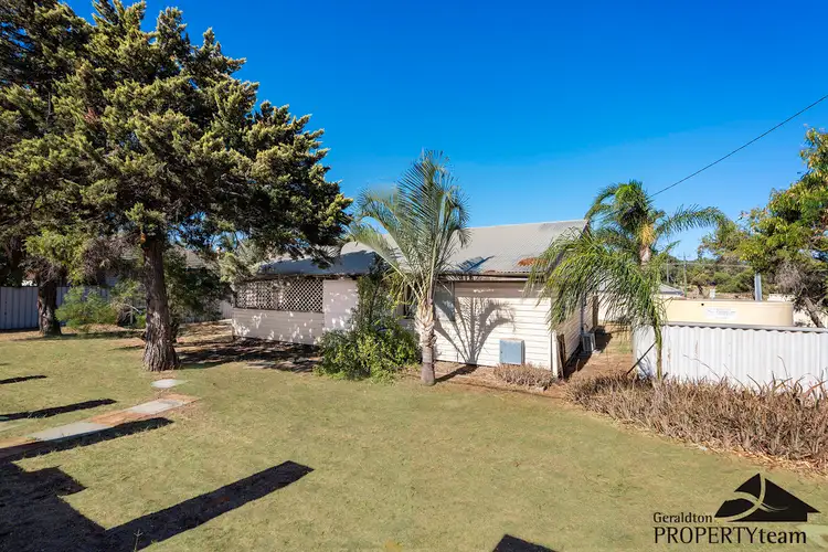 414 Chapman Road, Bluff Point WA 6530