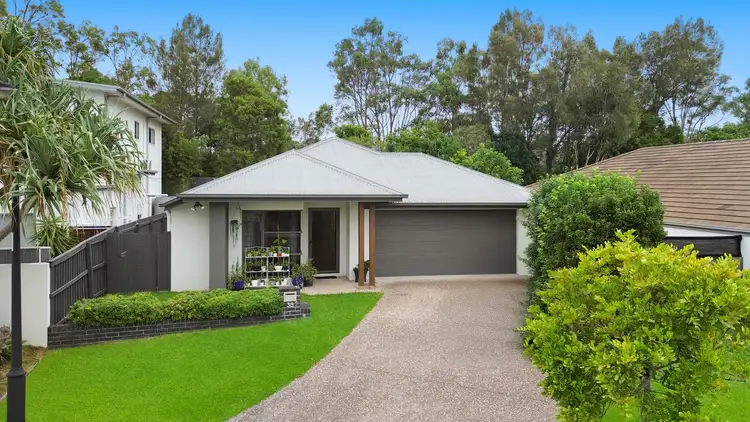 35 Myrtle Place, Mountain Creek QLD 4557