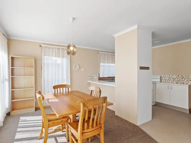 Fifth view of Homely house listing, 2 Adelong Place, Ulverstone TAS 7315