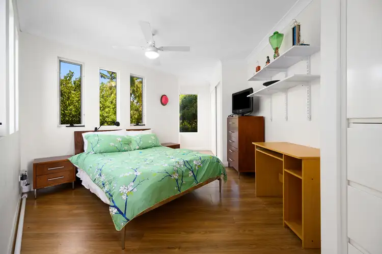Sixth view of Homely unit listing, 2/17 Thelma Avenue, Biggera Waters QLD 4216