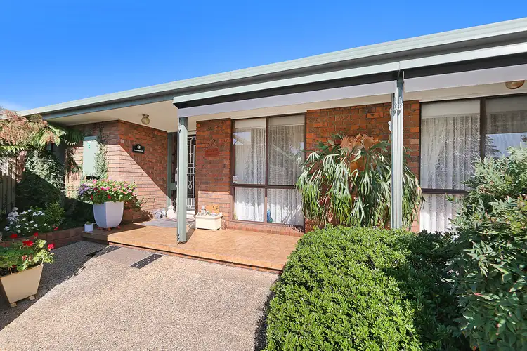 Second view of Homely house listing, 5 Bruce Street, West Wodonga VIC 3690