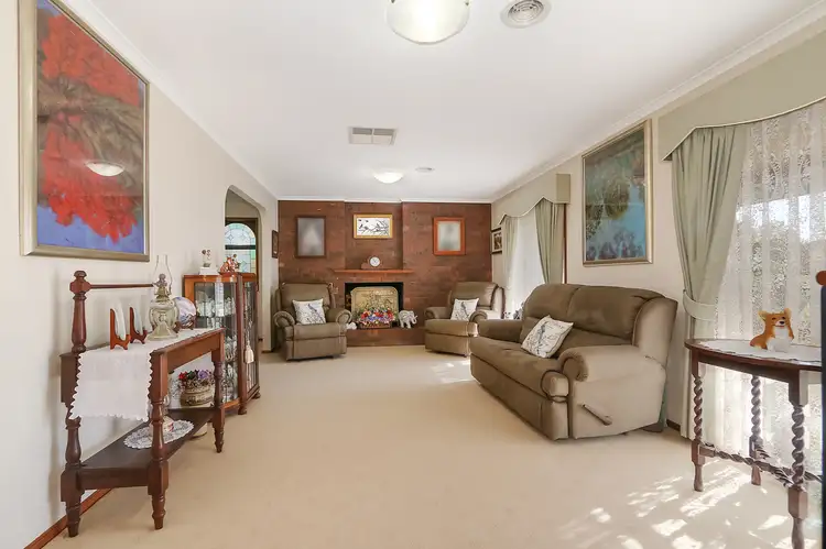 Fourth view of Homely house listing, 5 Bruce Street, West Wodonga VIC 3690