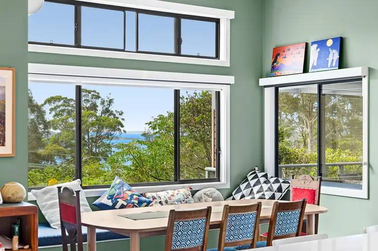 8 Hazel Road, Moruya Heads NSW 2537