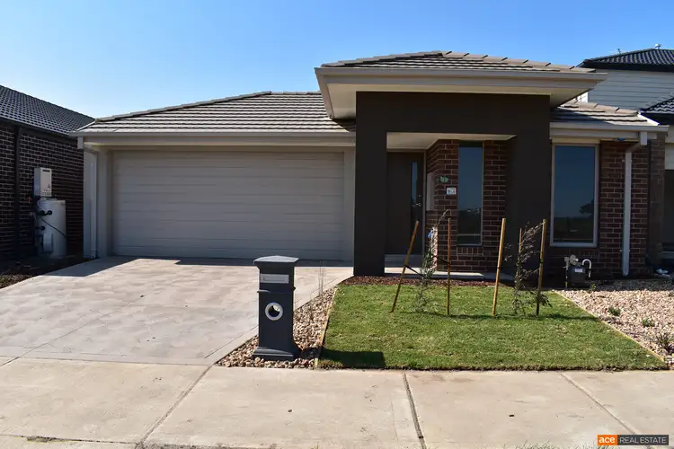 23 Foxley Crescent